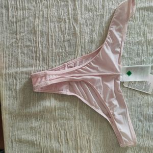 H&M Women Thongs 🎀 (Unused)