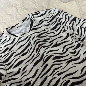 Vintage Zebra Printed Full Sleeve Top