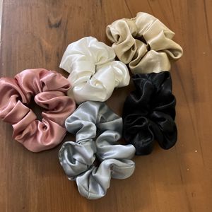 Silver Baer Hair Scrunchies