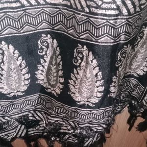 Ikkat Kurtha Set