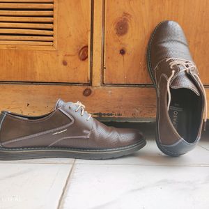 Men Brown Derby Shoes