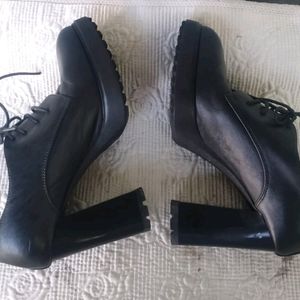 Heel Boots