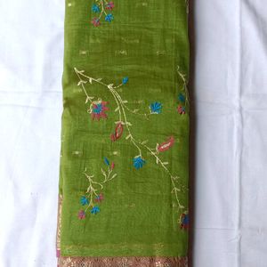 Embroidery Pattu Saree