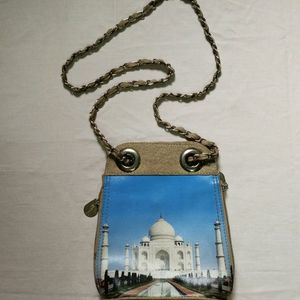 Tajmahal Print Sling Bag