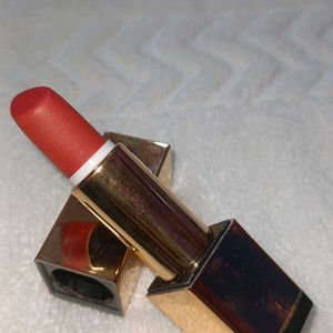 Myglamm Manish Malhotra Powder Matte Lipstick