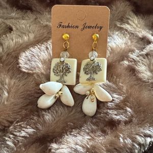 Kauri Shell Earrings