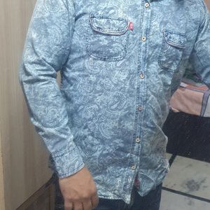 Levi's Full Sleeves  Printed Shirt