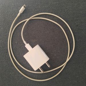 Original Apple New  Charger For All iPhone .