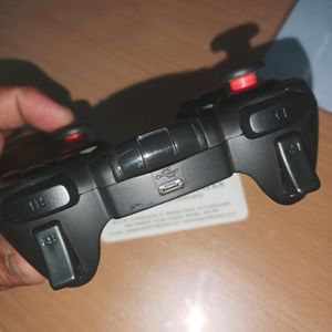 AMKETTE Wired Controller