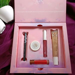 Seal Packed( Just Herbs Beauty Essential Kit)