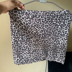 H&M LEOPARD PRINT SKIRT