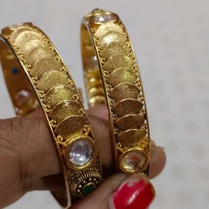 Golden Kundan Bangles