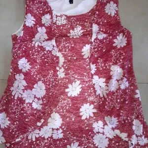 Sleeveless Top.new Without tag.size L.