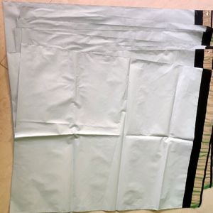 39 Sticky Labels & Big Bags