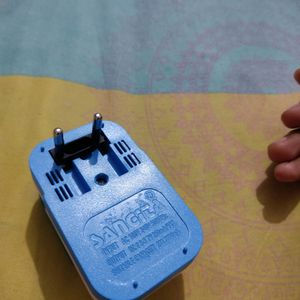 Small Mobile Battery Charger