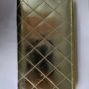 Avon Metal & Shine Wallet