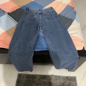 Straight High Waisted Jeans