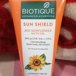 MEGA OFFER FLAT 25% OFF BIOTIQUE SPF 50 UVB