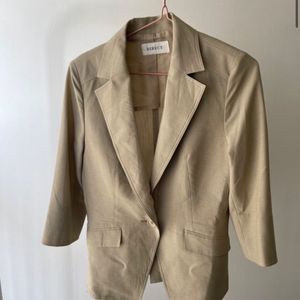 BEIGE BLAZER FOR WOMEN- L/XL SIZE