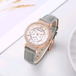 SWAROVSKI PREMIUM QUALITY LADIES WATCH