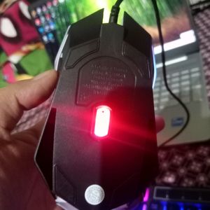 Gaming Led Backlghit Mouse USB Wires With Pad