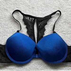 Sale‼️ Blue Front Hook Bra 💙