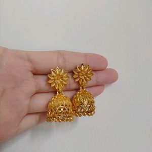 Golden Jhumka