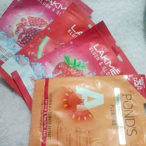 Lakme Blush And Glow Sheet Mask Combo