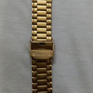 SONATA GOLD GENTLY USED TOP CONDITION WATCH