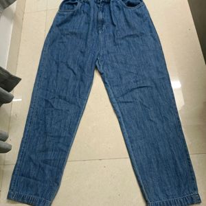 Zudio Oversized New Jeans.