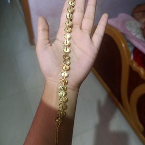 Bracelet