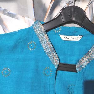 Casual Kurti With Golden Motifs