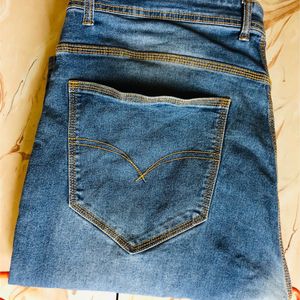 High Star 44SIZE JEANS FOR MEN Little ISSUE CHECK