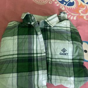 A Green& White Colur Shirt Brand Of GANT