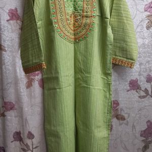 Embroidered Neck And Sleeves Kurta