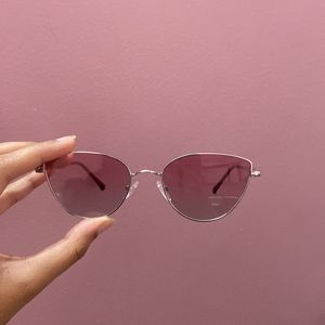 Sunglasses (Cat Eye)