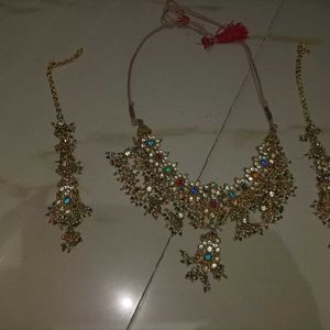 Multicolour Jewellery Set