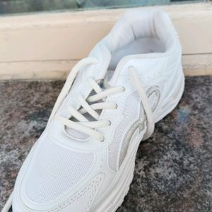 Women White Casual Stylish Sneakers