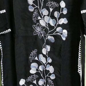 New/Unused Embroiderd Kurta With Pant