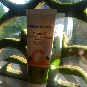Mama Earth Vitamin C And Turmeric Face Cream
