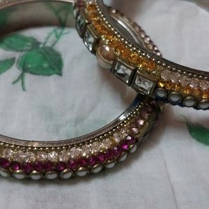 Beautiful Bangles With Earing Free