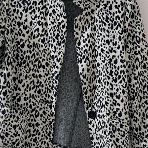 Women Animal Printed Jacket