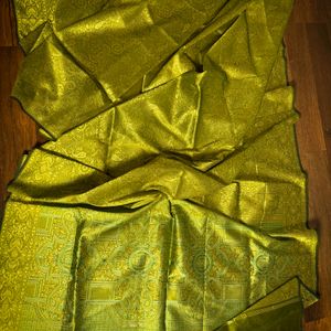 100% Pure Silk Himroo Banarasi Authentic And Rare