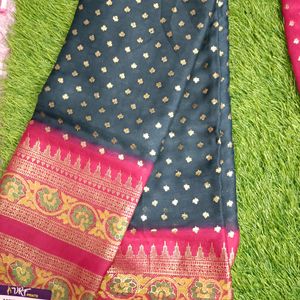 Beautiful Foil Print Saree Trending Sarees