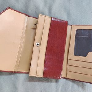 Rust Collar multiple compartment Wallet