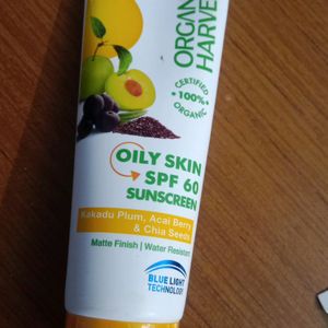 Sunscreen For Oily Skin Tone SPF 60