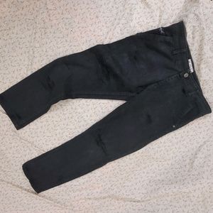 Damaged Black Jeans