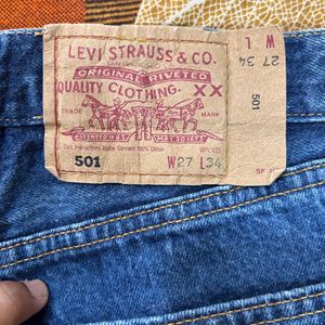 Levis 501 Series Jeans ( Fly Button)