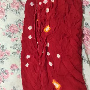 2 Cotton Stoles