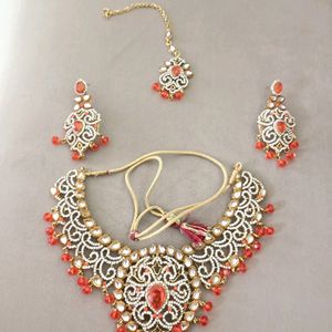 Necklace Set